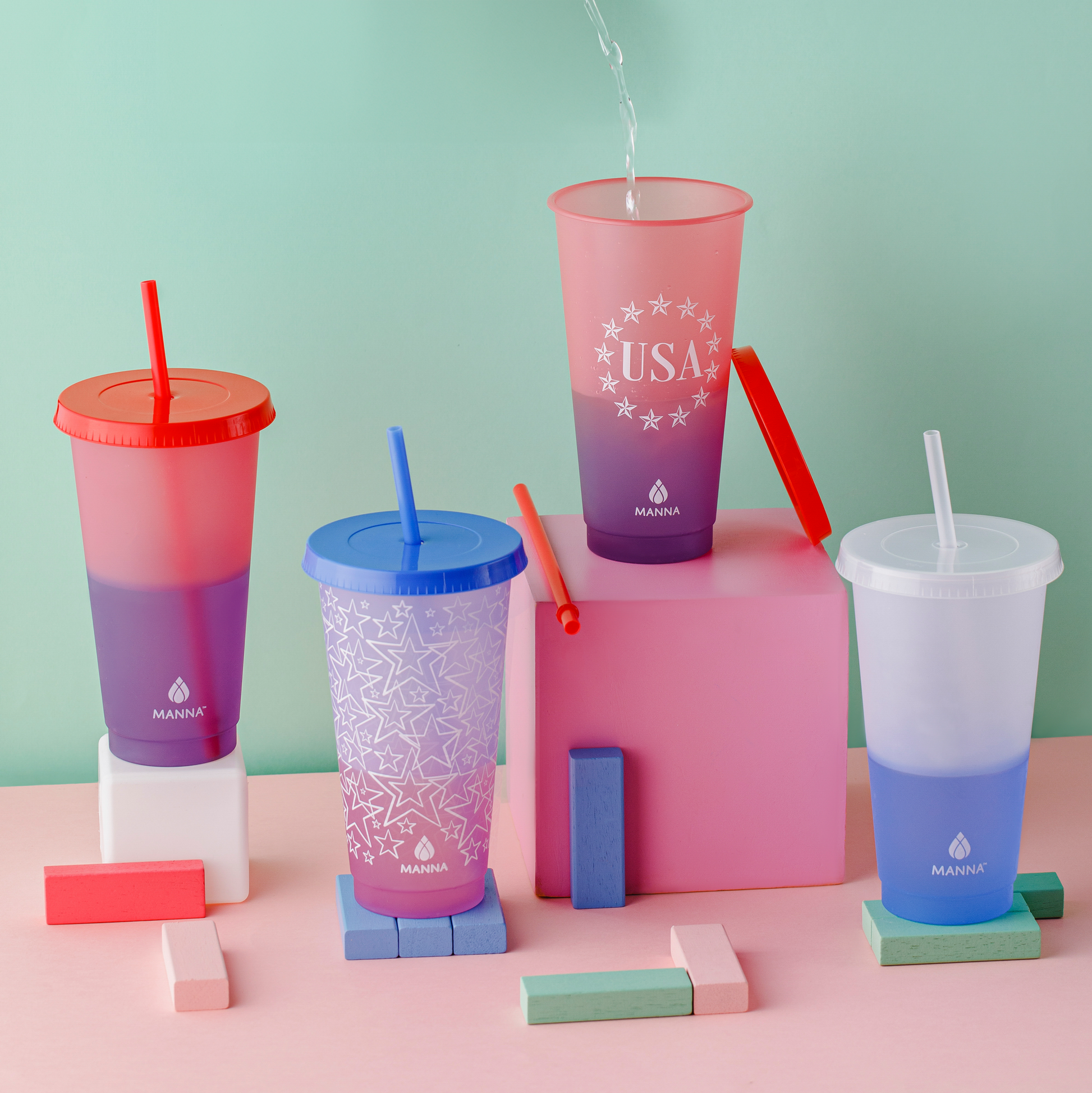 4pk-24-oz-patriotic-color-changing-cups-m1 156A0971-_1.png