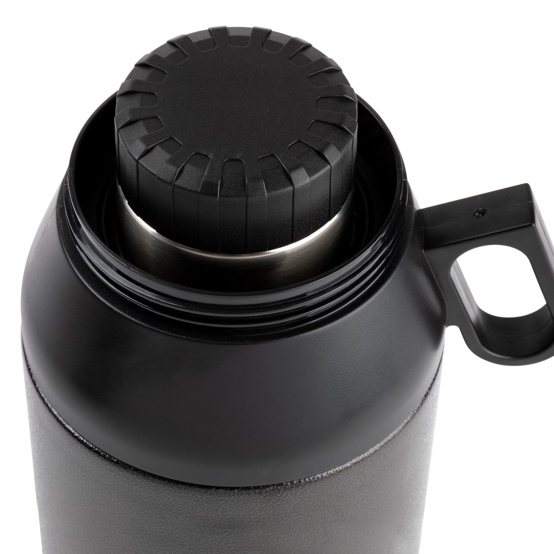 64-oz-stack-growler-c4 32699-WEB_05_52636609-521a-4e7e-b8db-ed464b138d17.jpg