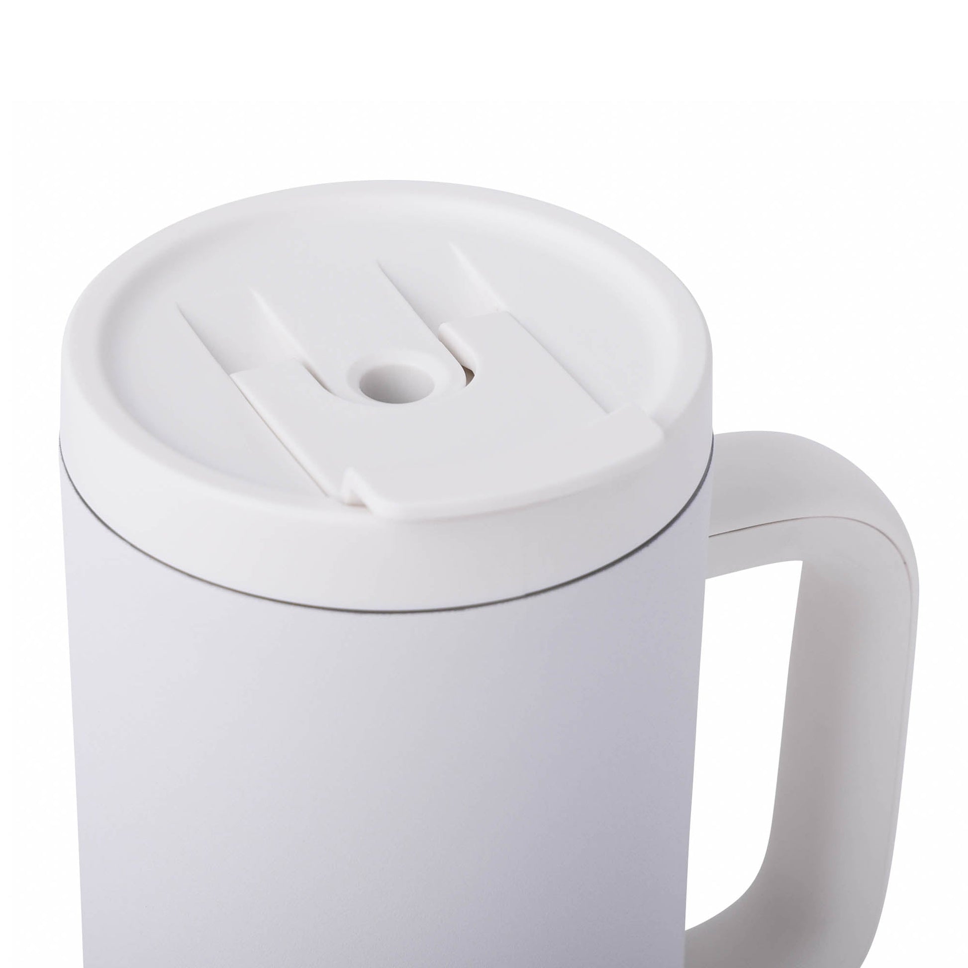 40-oz-leisure-tumbler-s1 CoreHome_MannaHydration_Whites_Raw-42.jpg